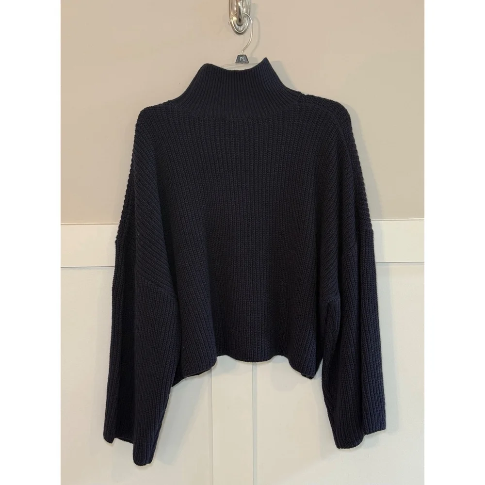 Women's Topshop Navy Ribbed Turtleneck Sweater XS